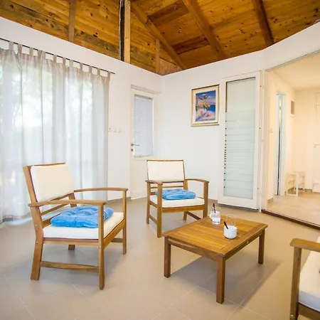 Hébergement de vacances Holiday Nature House *